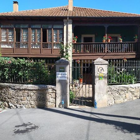 Casa De Aldea Florentina Arenas De Cabrales Exteriér fotografie