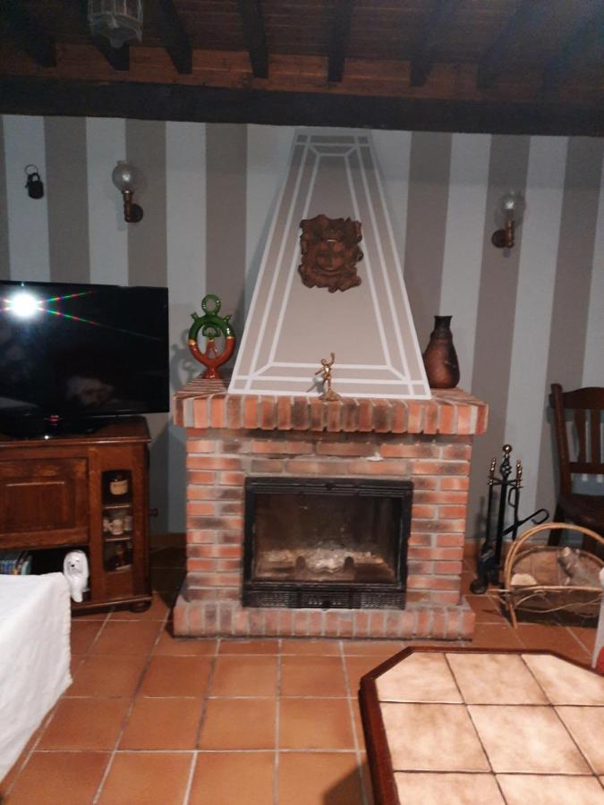 Casa De Aldea Florentina Arenas De Cabrales Exteriér fotografie