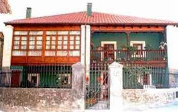 Casa De Aldea Florentina Arenas De Cabrales Exteriér fotografie
